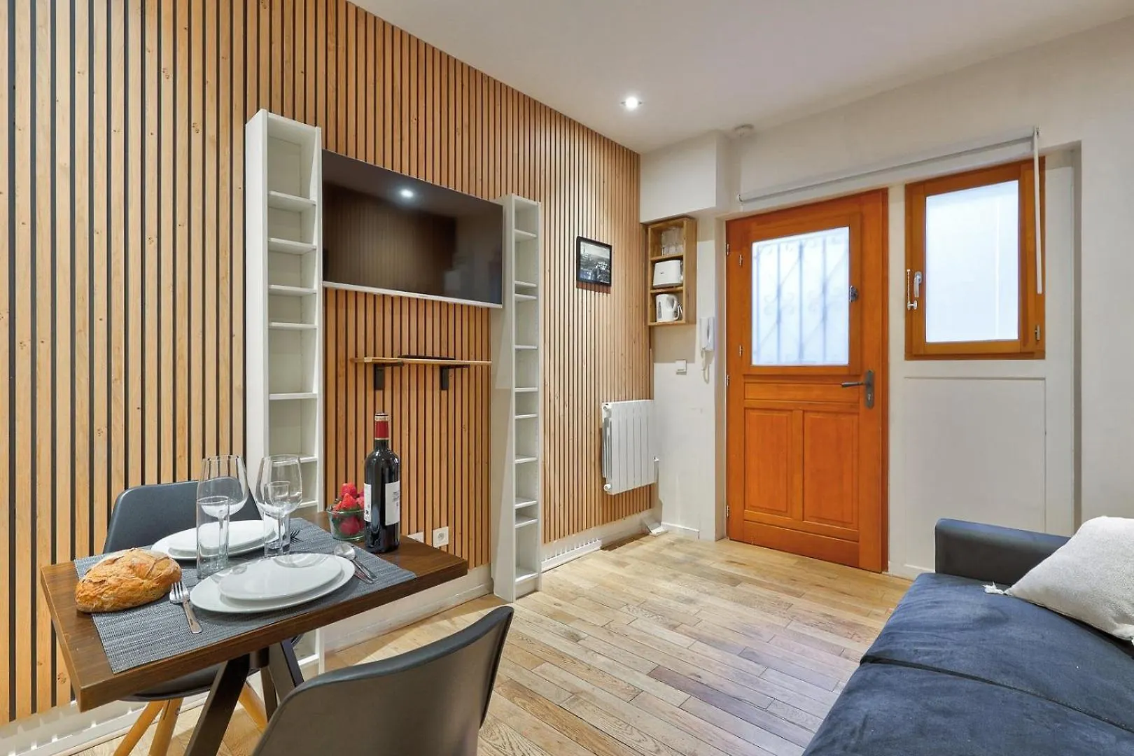 356 Suite Poussin - Superbe Appartement A Paris